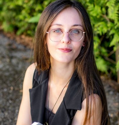 Angelique-Brazier_autrice bis